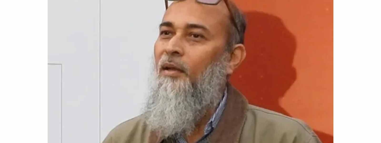 නස්මුල් ඉස්ලාම් ප්‍රසිද්ධියේ සමාව අයැදිය යුතුයි!